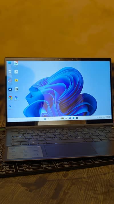 Dell Inspiron 7306 2-in-1 Core i7 11th Gen 16GB 256GB SSD Touch
