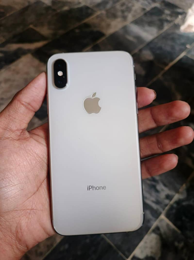 Apple iPhone XS 0