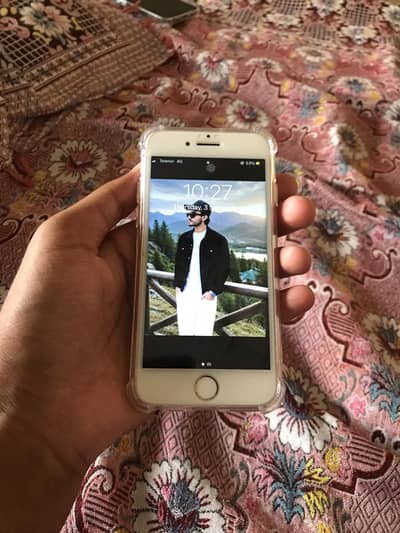 Apple iPhone 7