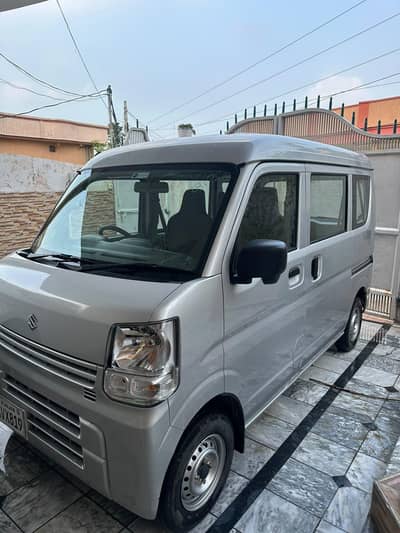 Suzuki Every 2025