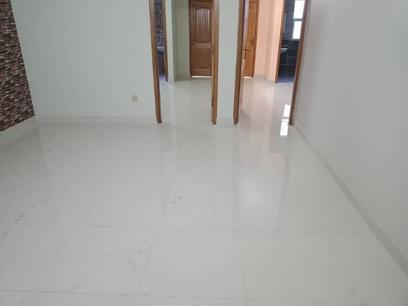 Flat For Rent 6