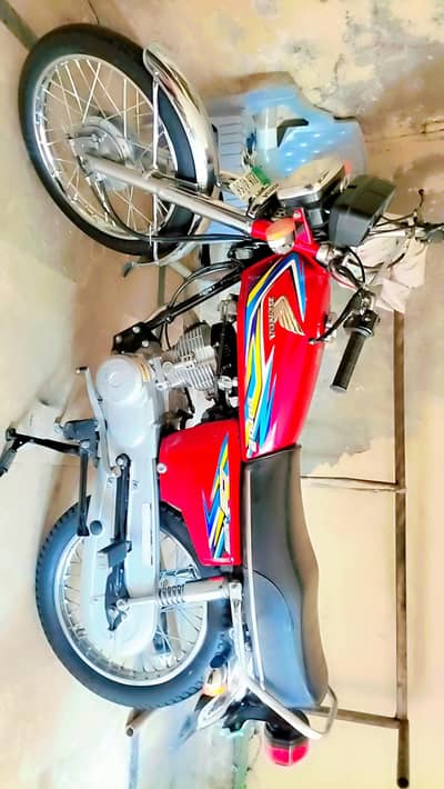 Honda cg 125 Rawalpindi num second owner recently total jenion