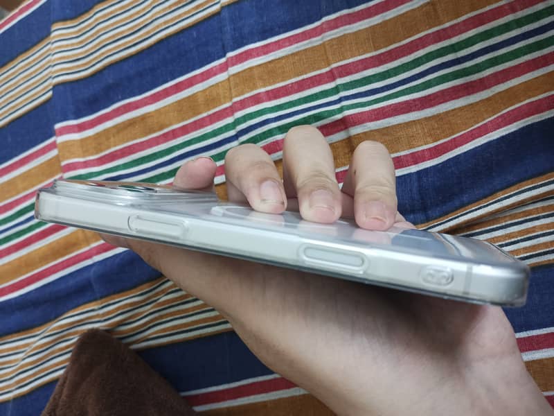 Apple iPhone 17 Pro Max 1