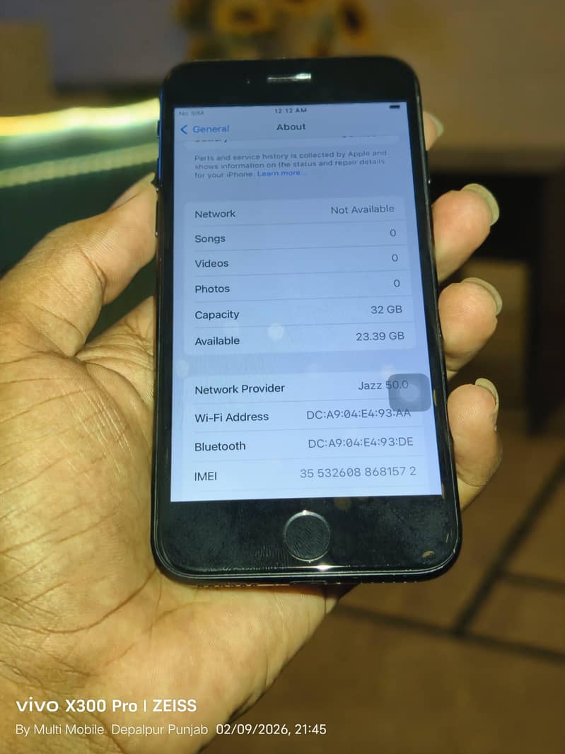 Apple iPhone 7 2