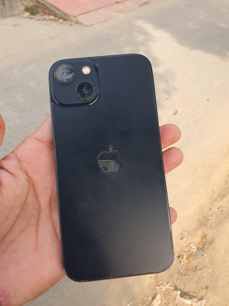 Apple iPhone 13 0
