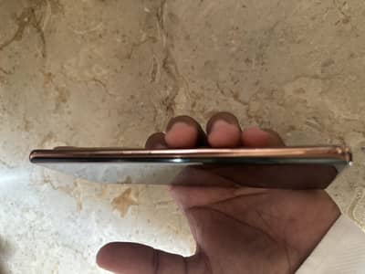 Vivo V40e