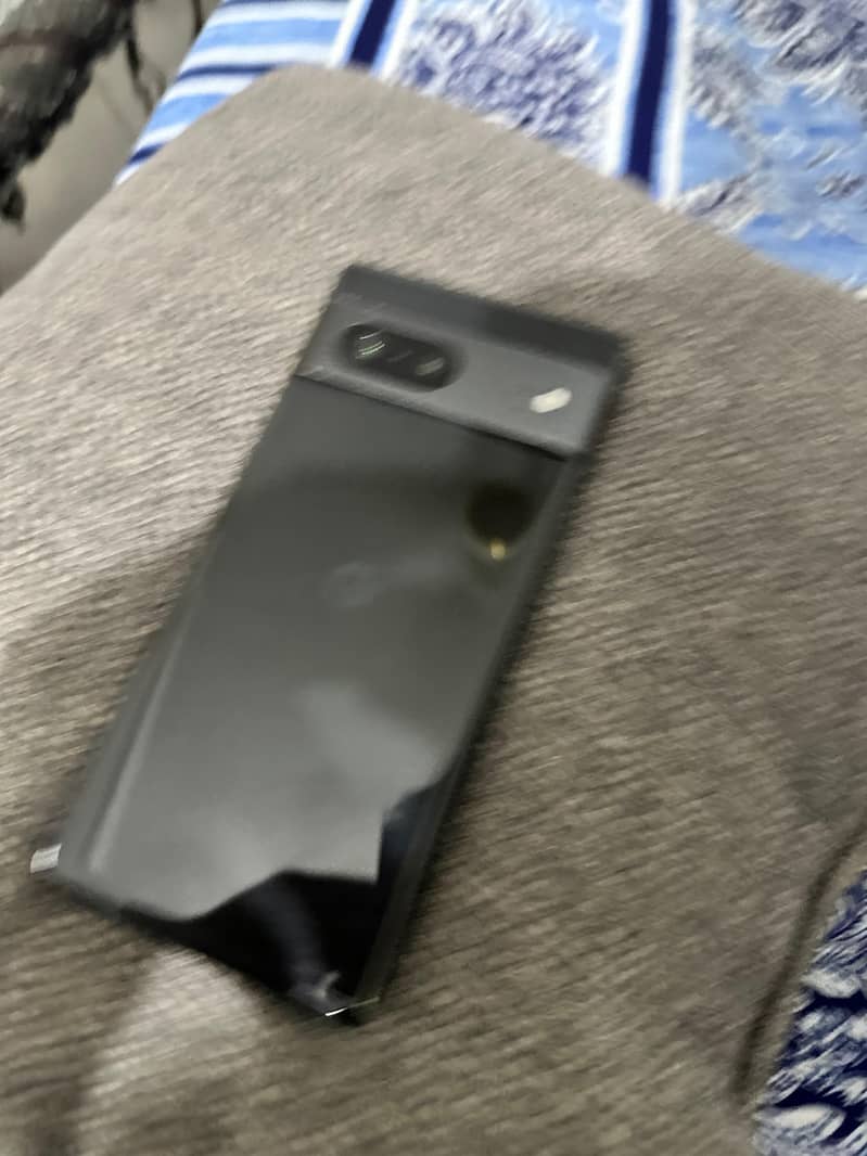 Google Pixel 7 3