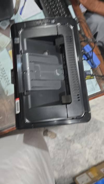 HP LaserJet P1102W