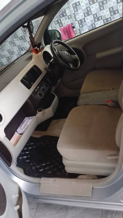 Toyota Passo 2014