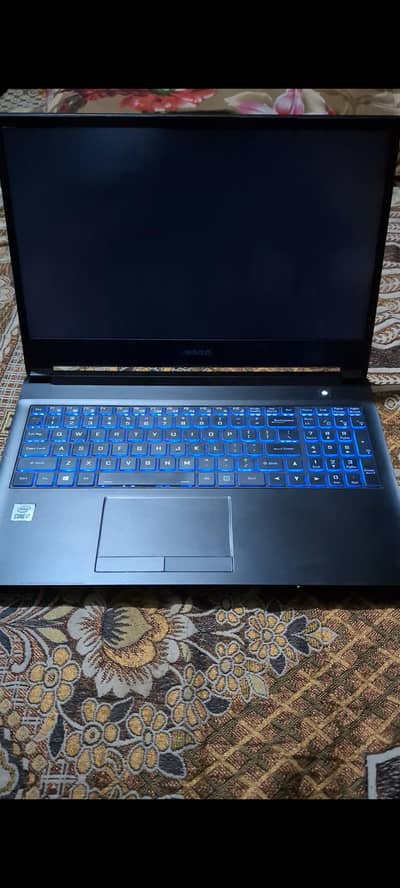 AORUS 5 KB Gaming Laptop
