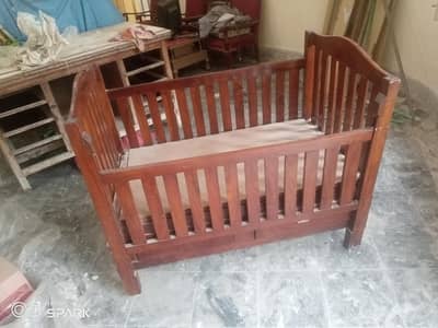2.5چوڑایft 4ft لمباٸ3ftاونچاٸ