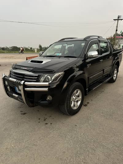 Toyota Hilux 2011