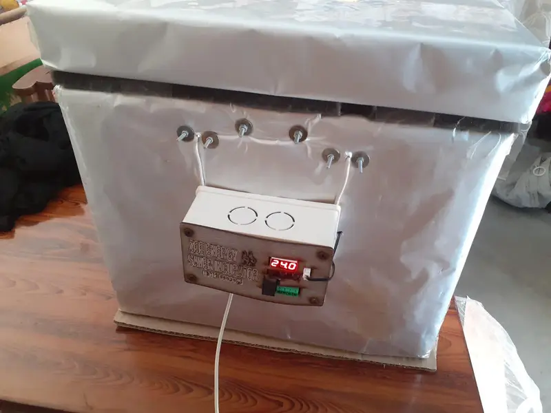 incubator for sale — photo 4