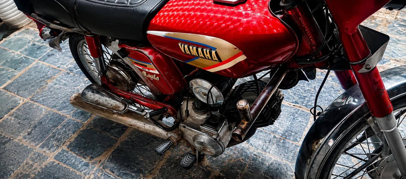Yamaha 1