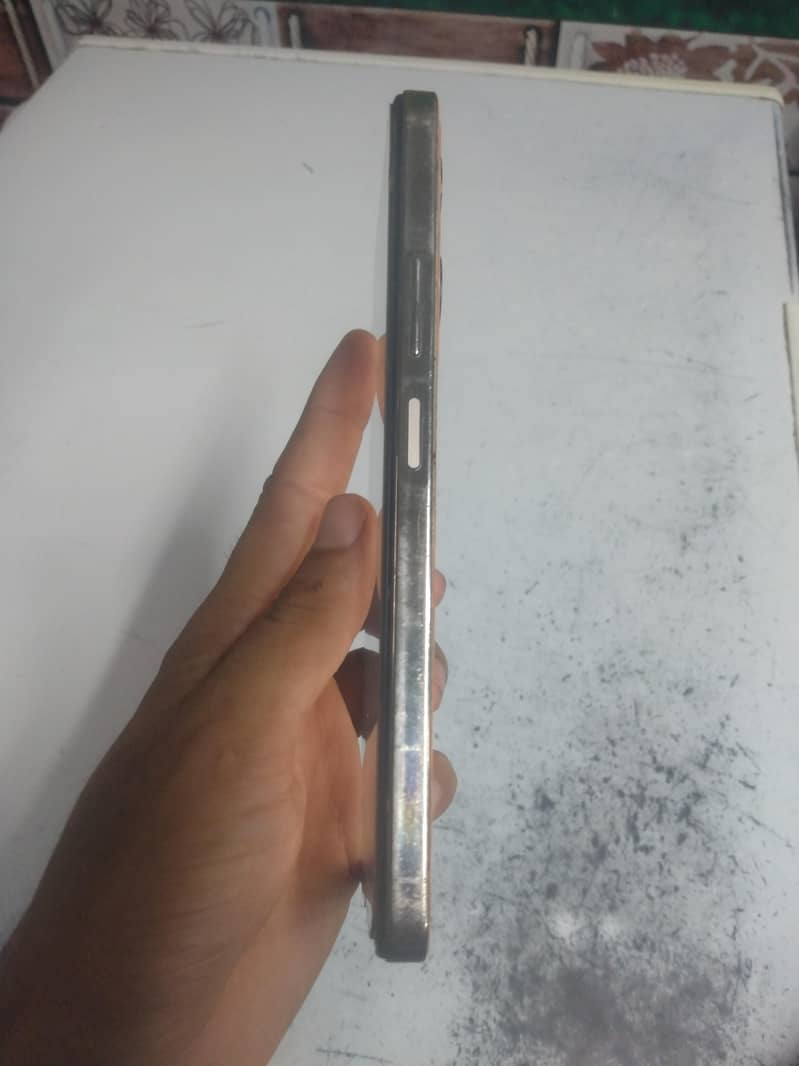 Infinix Note 30 1