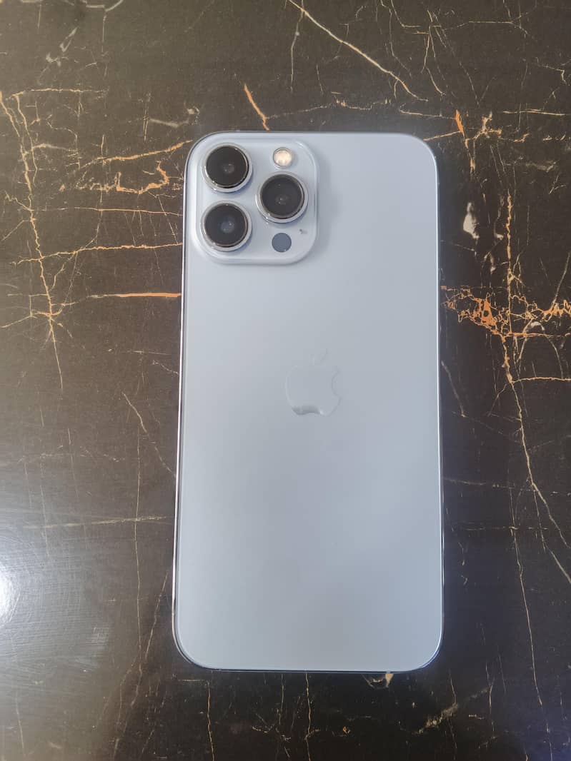 Apple iPhone 13 Pro Max 3