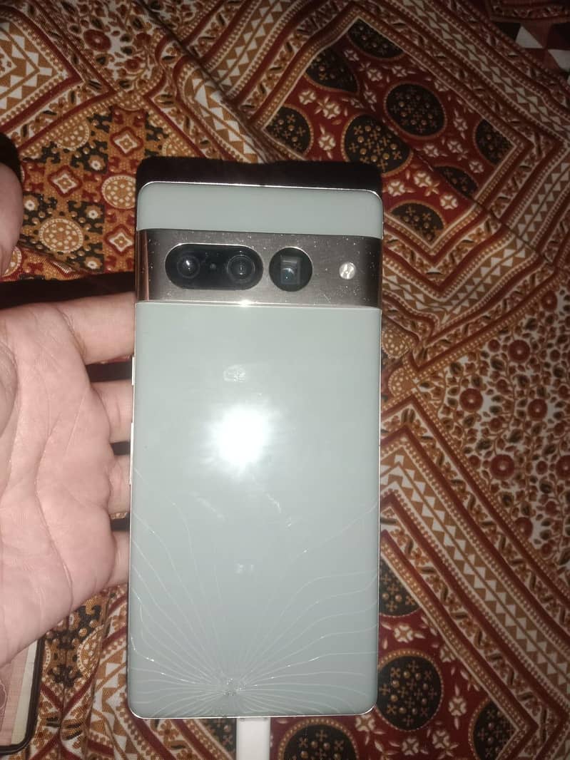 Google Pixel 7 Pro 0