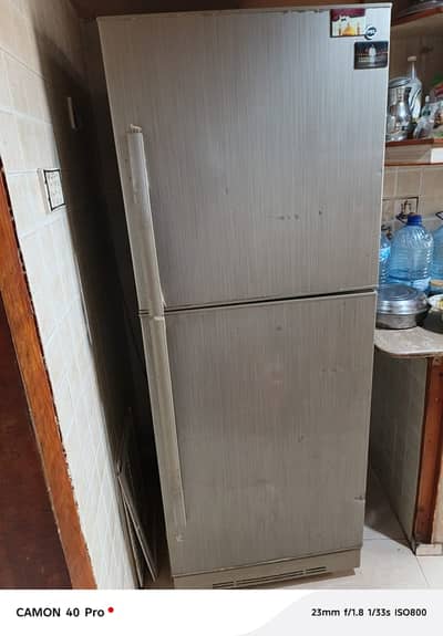 FRIDGE FOR SALE WORKING CONDITION JUST BODY NEED SMALL REPAIRS