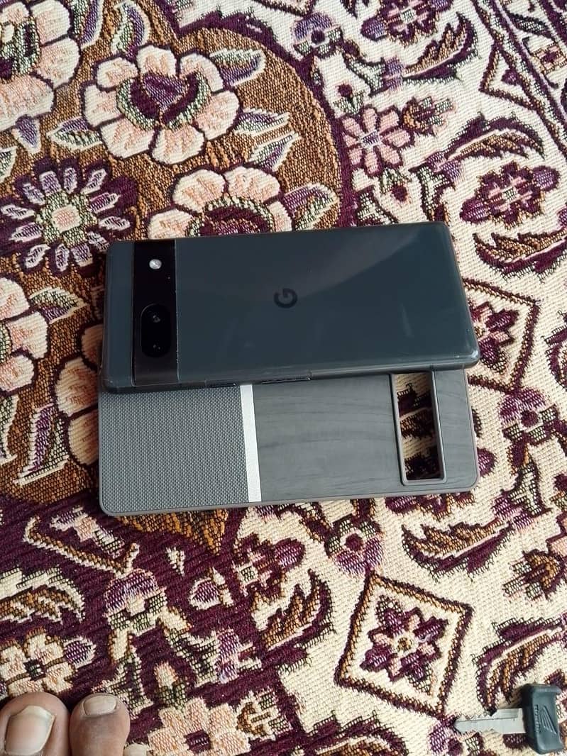 Google Pixel 7a 2
