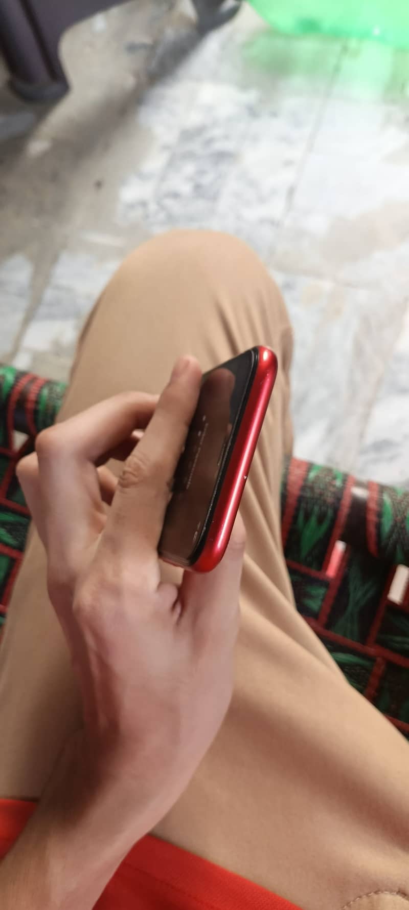 Apple iPhone 11 4