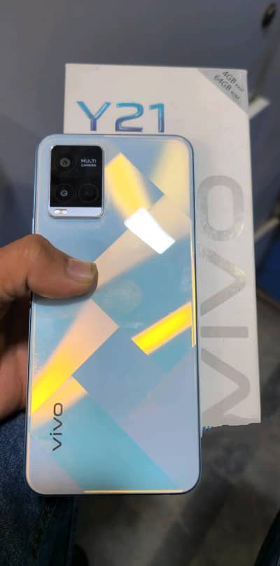 Vivo y21