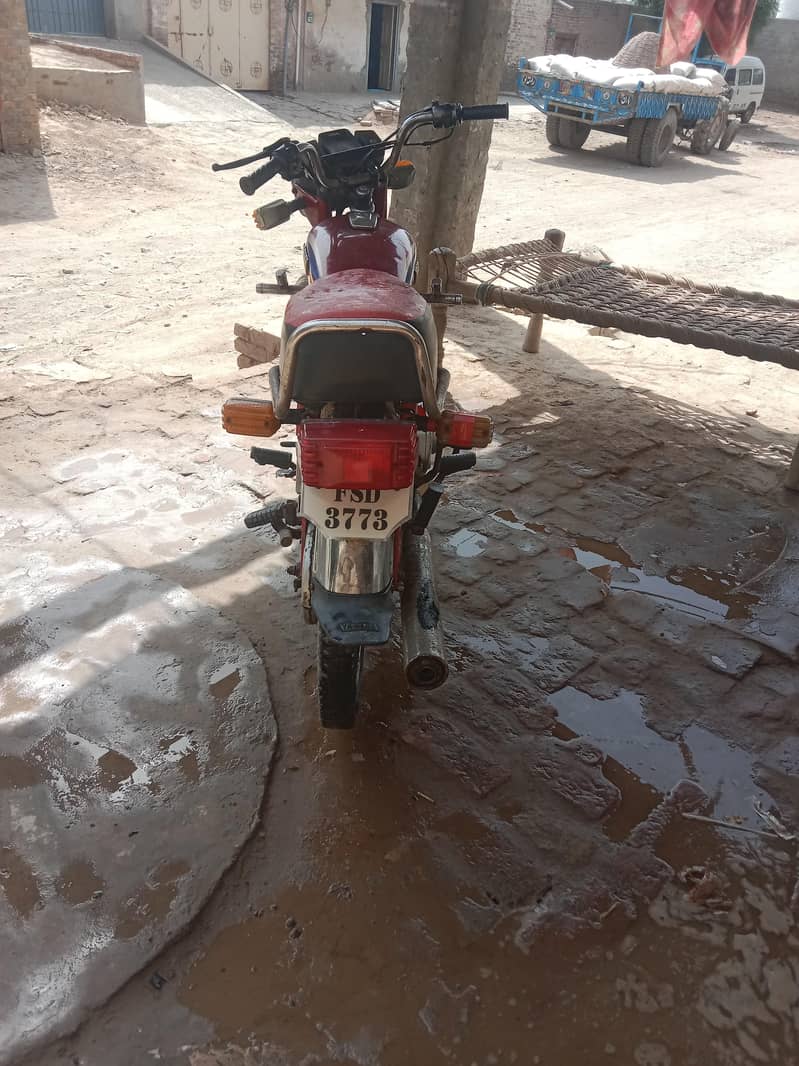 Yamaha 9
