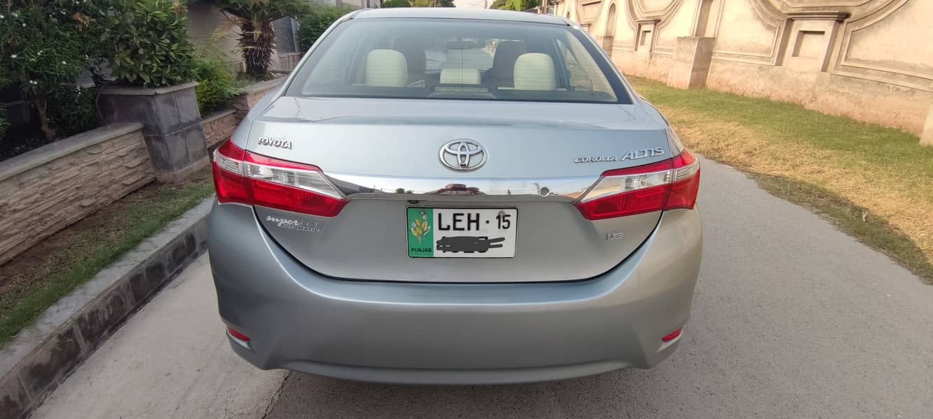Corolla Altis Automatic 1.6 3