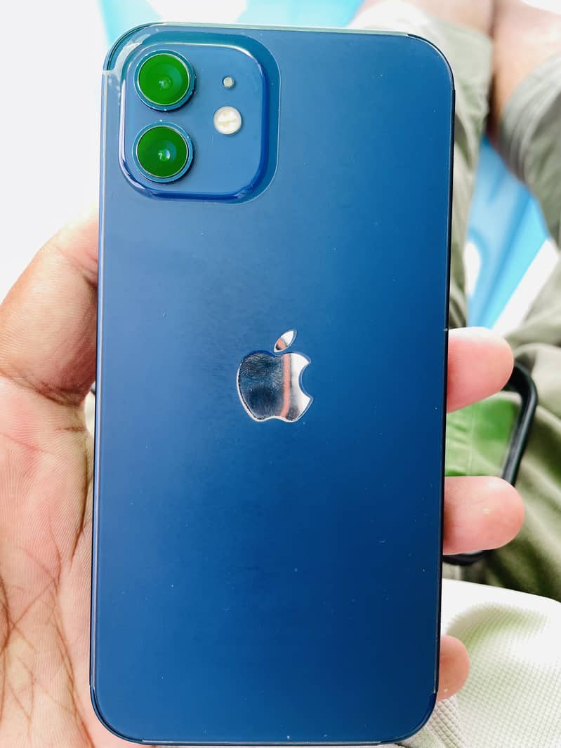 Apple iPhone 12 3