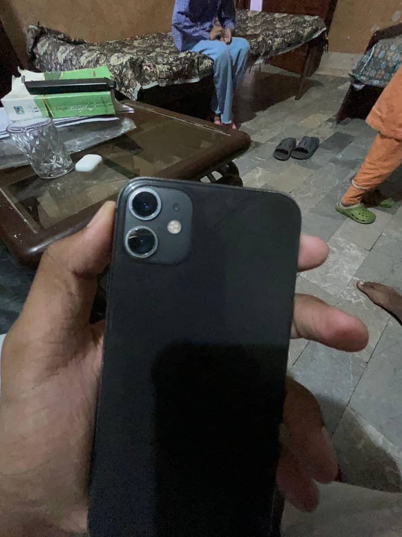 Apple iPhone 11 1