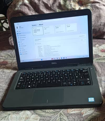 Dell Latitude 3300- Core i5 8th Gen | 8 GB RAM | 256 SSD | Windows 11