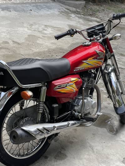 Honda 125 New Condition