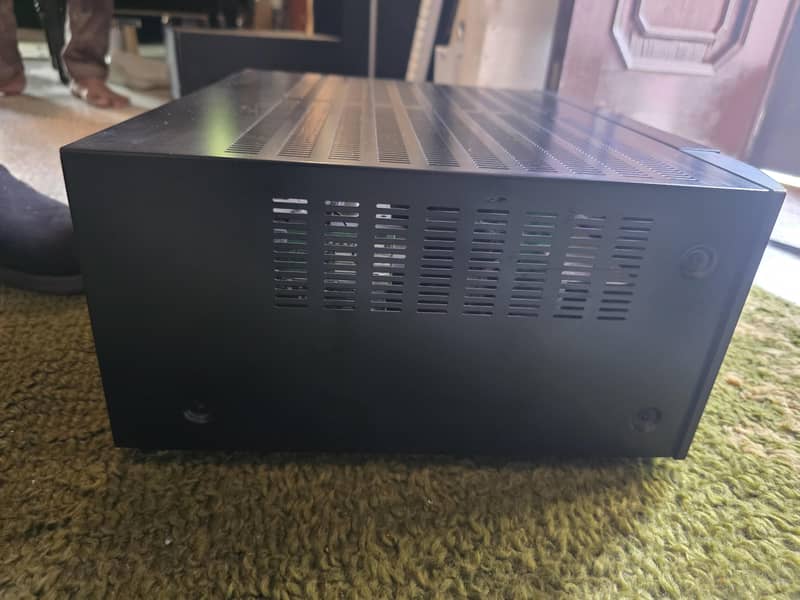 Marantz 7703 Av Processor. 11.2 channels. 4