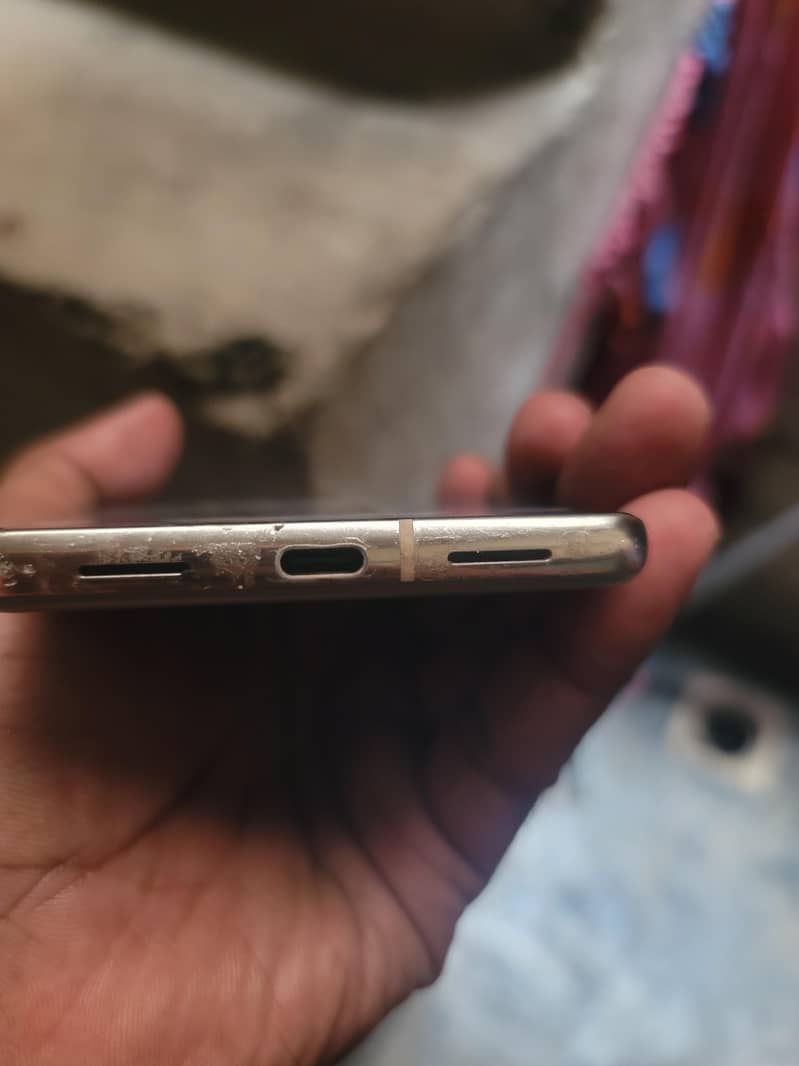 Google Pixel 7 Pro 4