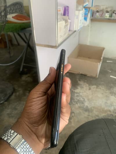 Samsung Mobile A20s