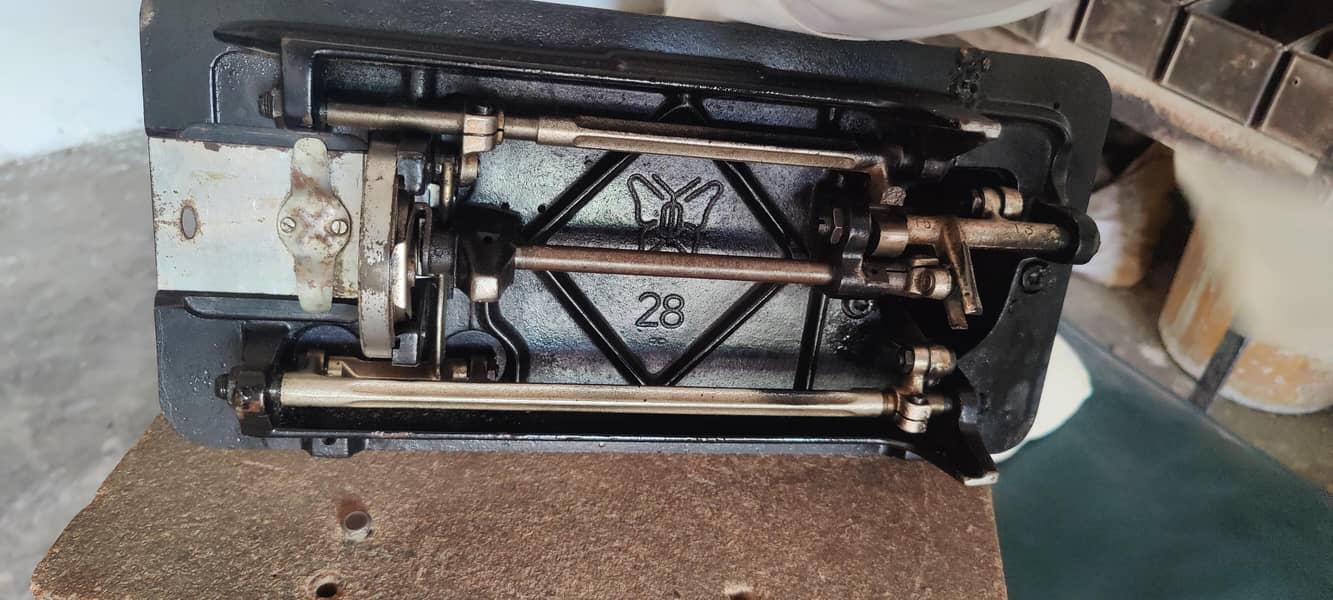 BUTERFLY SEWING MACHINE 3