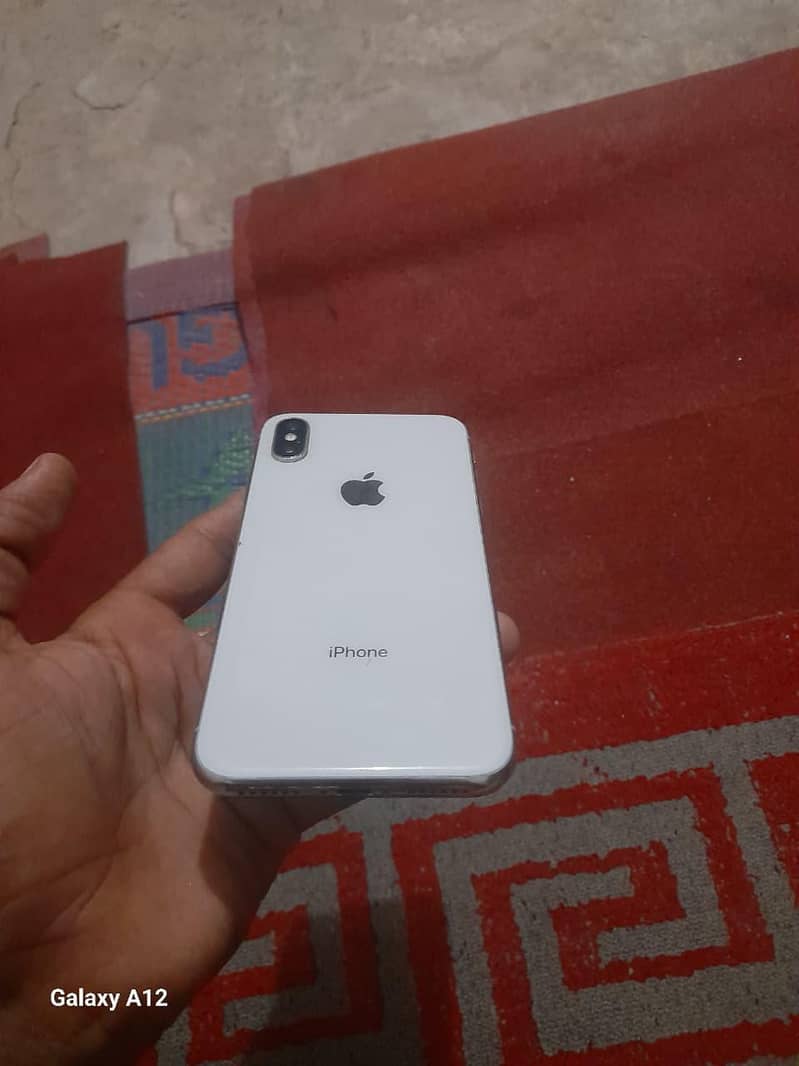 iPhone X 1