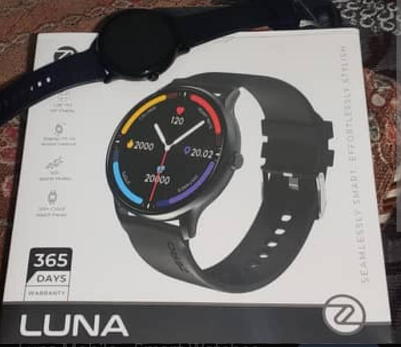 zero Luna smart watch 1