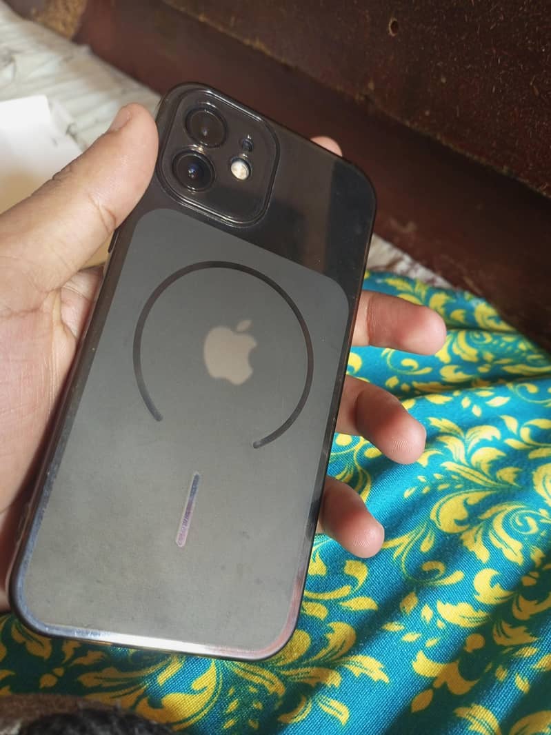 IPhone 12 0