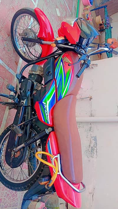 Honda Pridor 100 bike lush condition for sale Multan