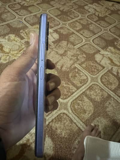 Vivo Y17s