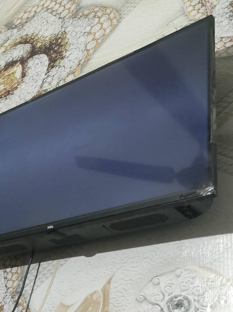 TCL Led Android panel 0