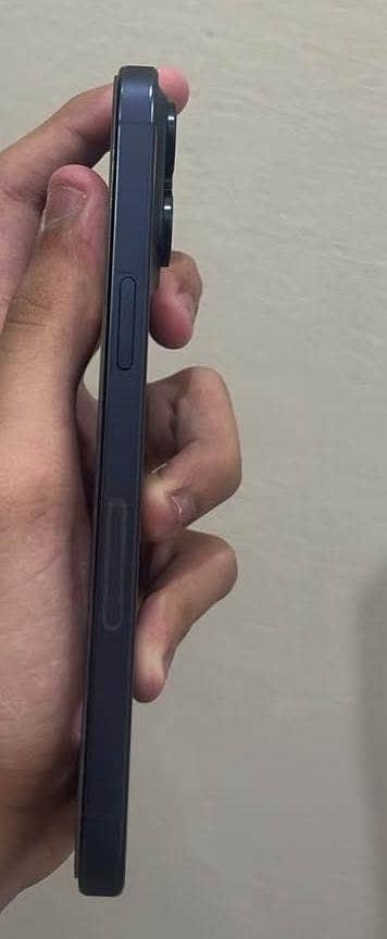 Apple iPhone 15 Pro 5