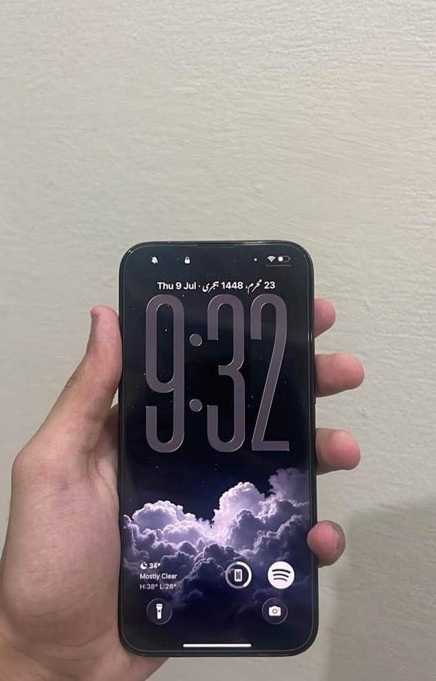 Apple iPhone 15 Pro 6