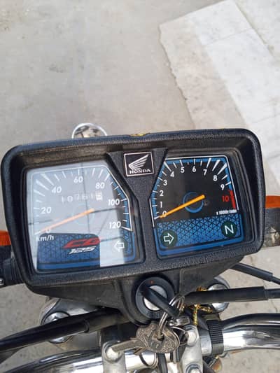CG 125 2025 model first mai very good condition