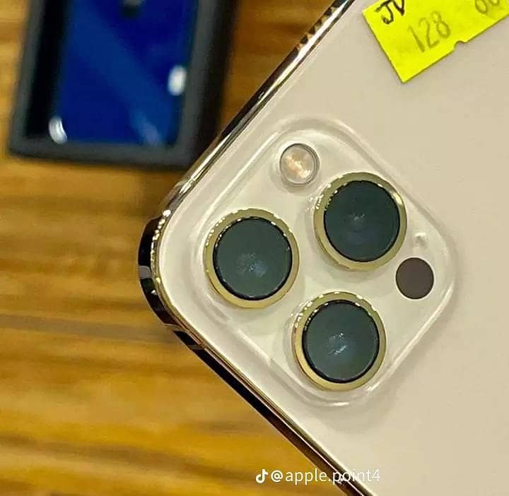Apple iPhone 12 Pro 3