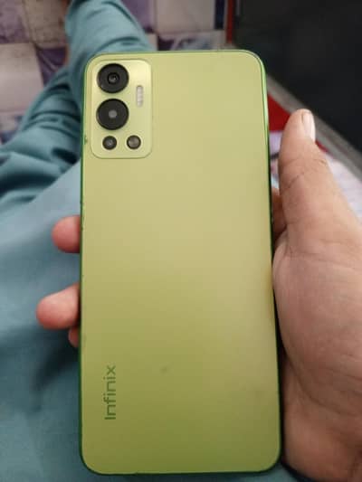 Infinix Hot 12