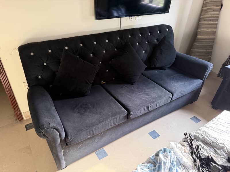 Sofa set 0