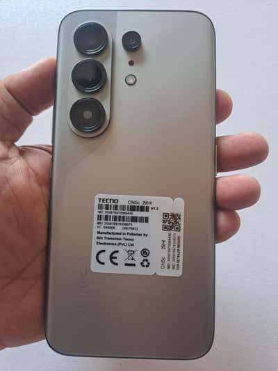 Tecno CAMON 50 pro