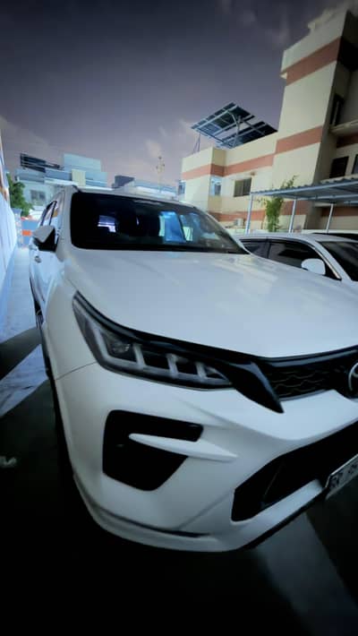 Toyota Fortuner gr s 2023
