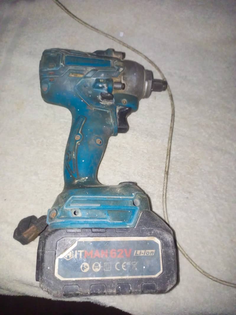 screw fix machine and drilling tool 3